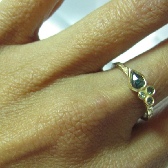 Engagement ring. 14k yellow gold blue diamond ring and 3 Tourmalines. - Picture 7 of 14
